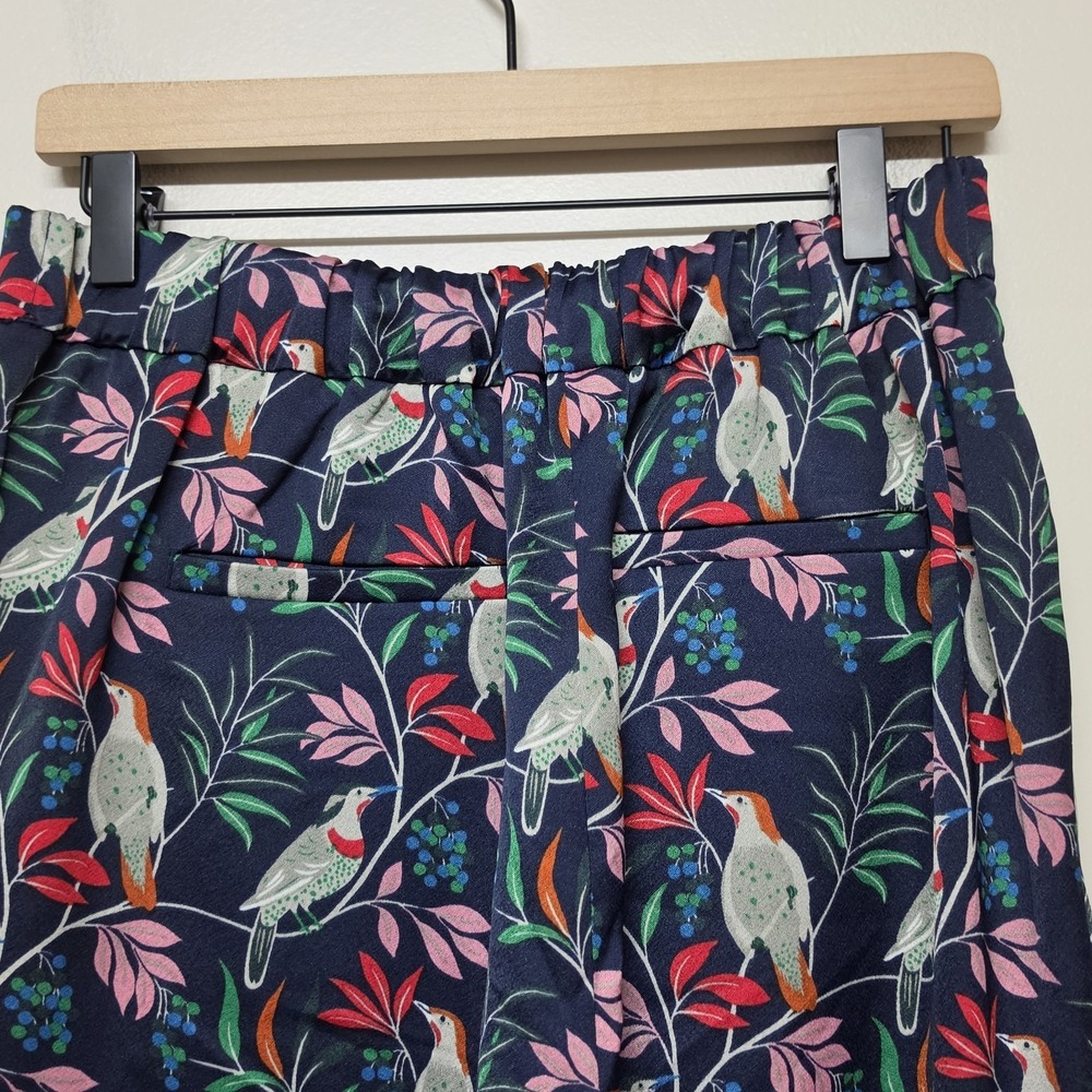 Boden Ludlow Pull On Satin Trousers Womens US 8 Bird Print Cropped Navy - Picture 7 of 11